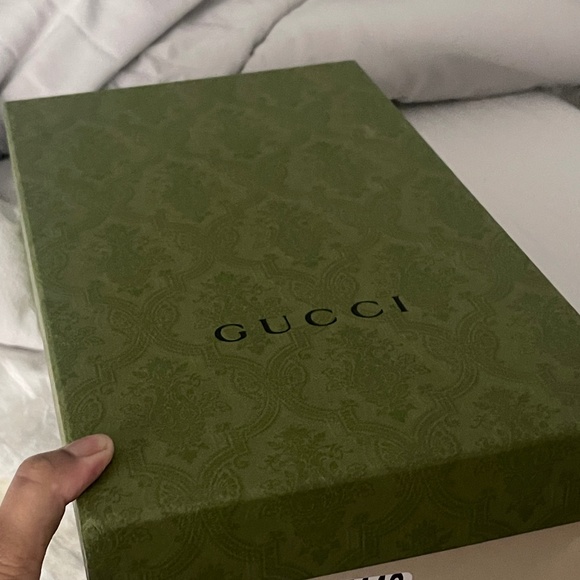 Gucci shoes/sandals - Picture 1 of 3